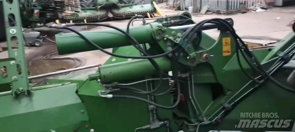 Krone Big X 1100 Forajere cu autopropulsare