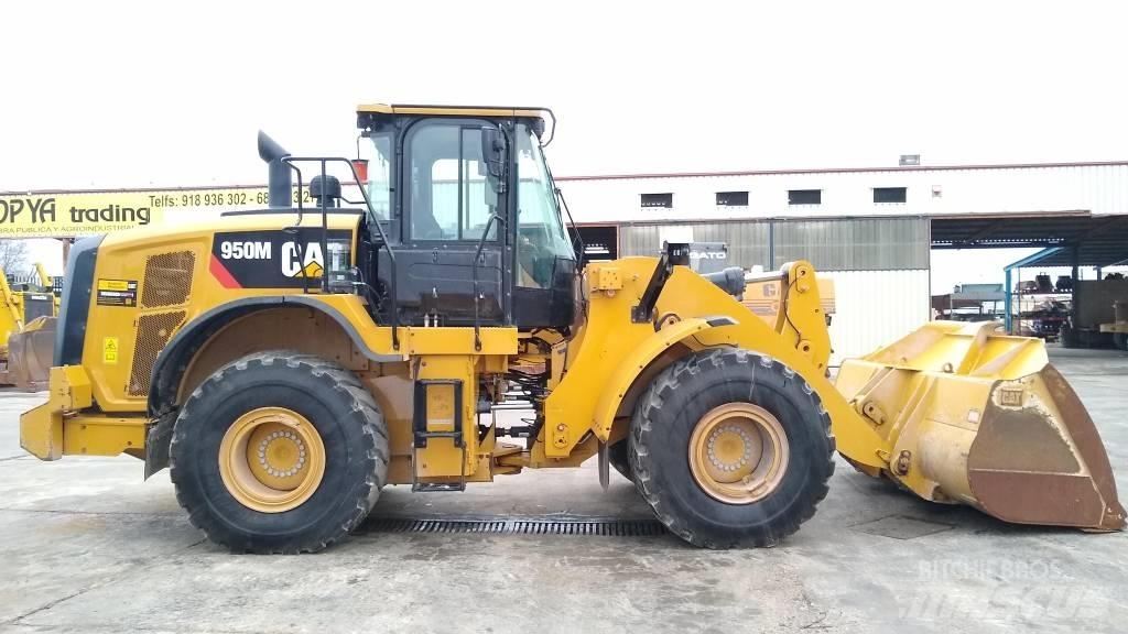 CAT 950M Incarcator pe pneuri
