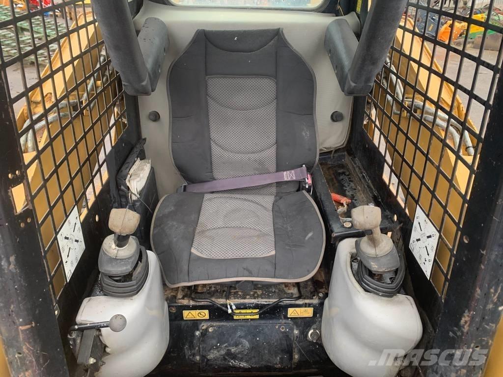 CAT 257 B Mini incarcator