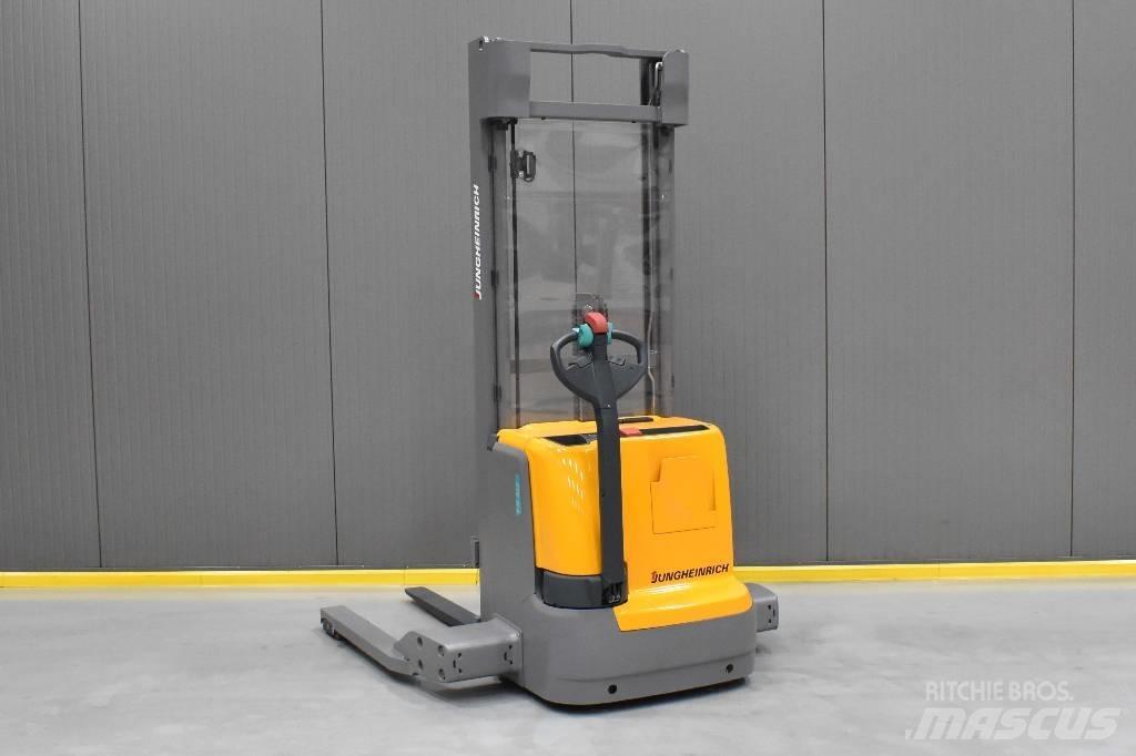 Jungheinrich EJC B12 Transpaleta manuala