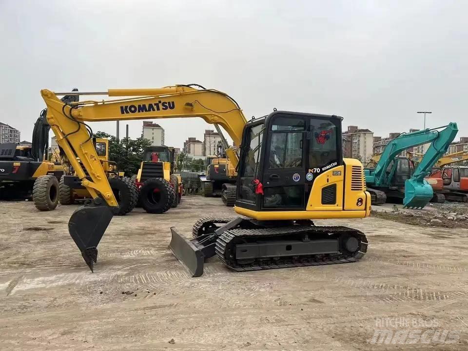 Komatsu PC70-8 Excavatoare pe șenile
