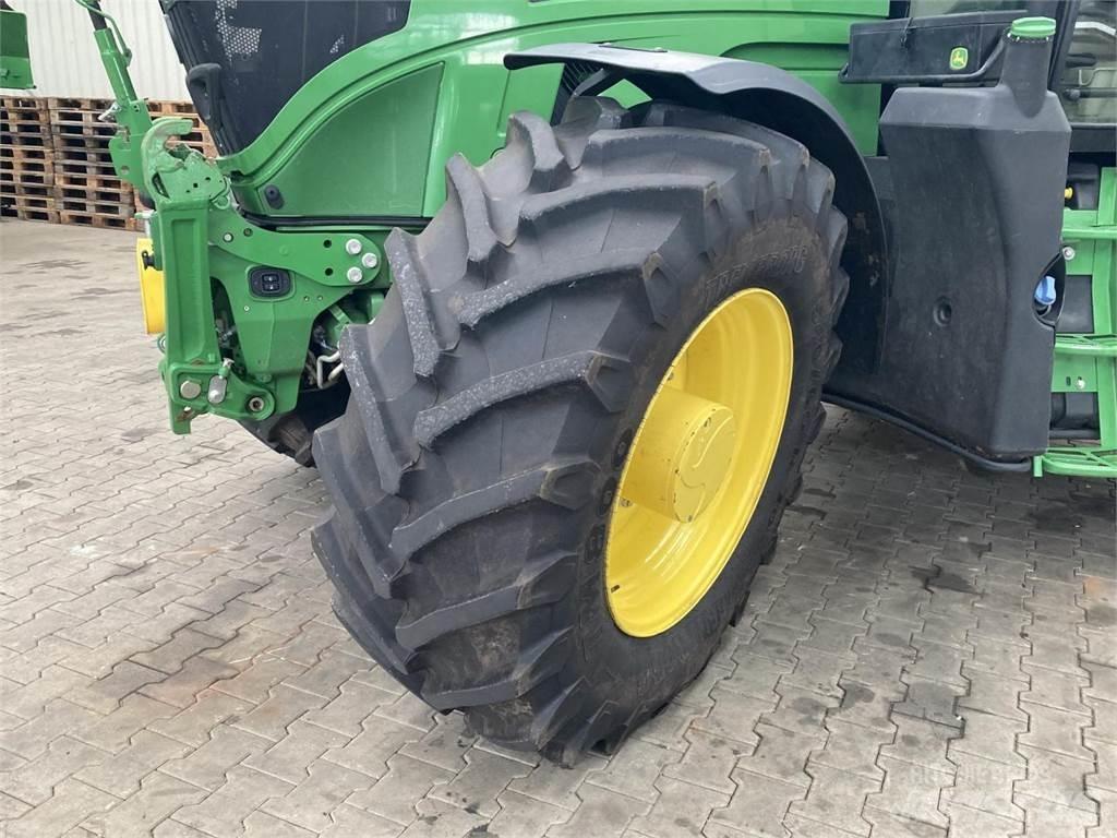 John Deere 6R 185 Tractoare