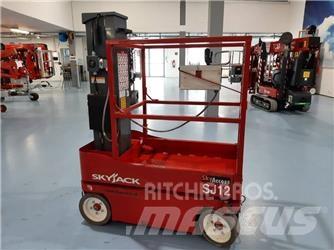 SkyJack SJ 12 Ascensoare verticale catarg