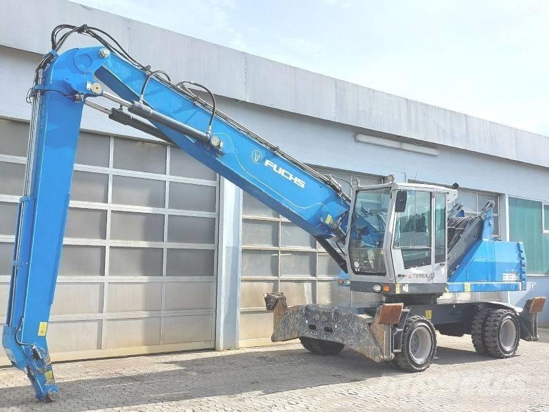 Fuchs MHL 335 E Paleta de manipulare