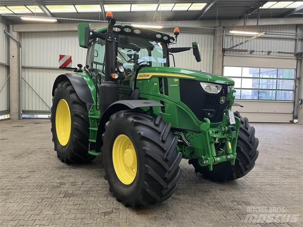 John Deere 6R 215 Tractoare