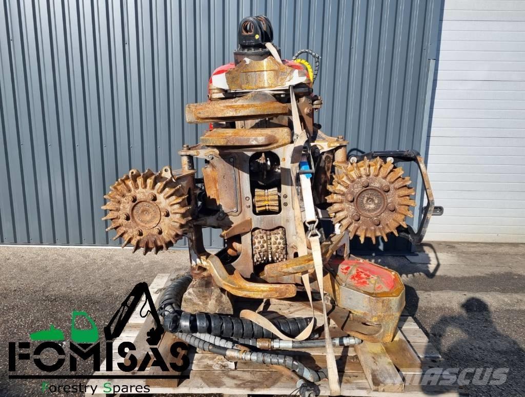 Komatsu C144 Capete pentru culegatoare