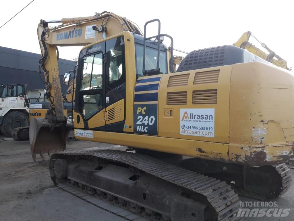Komatsu PC240NLC-10 Excavatoare pe șenile
