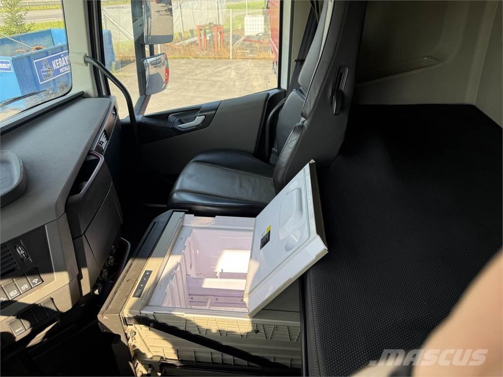 Volvo FH540 Autobasculanta