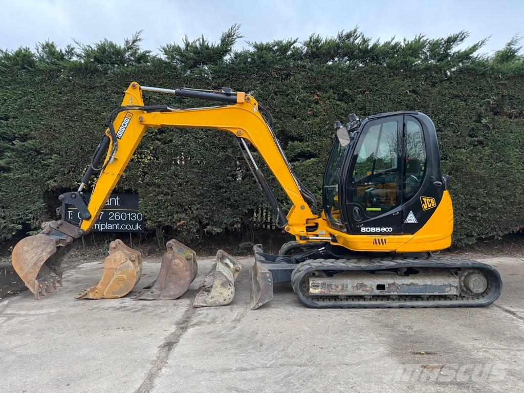 JCB 8085 ZTS Excavatoare 7t - 12t