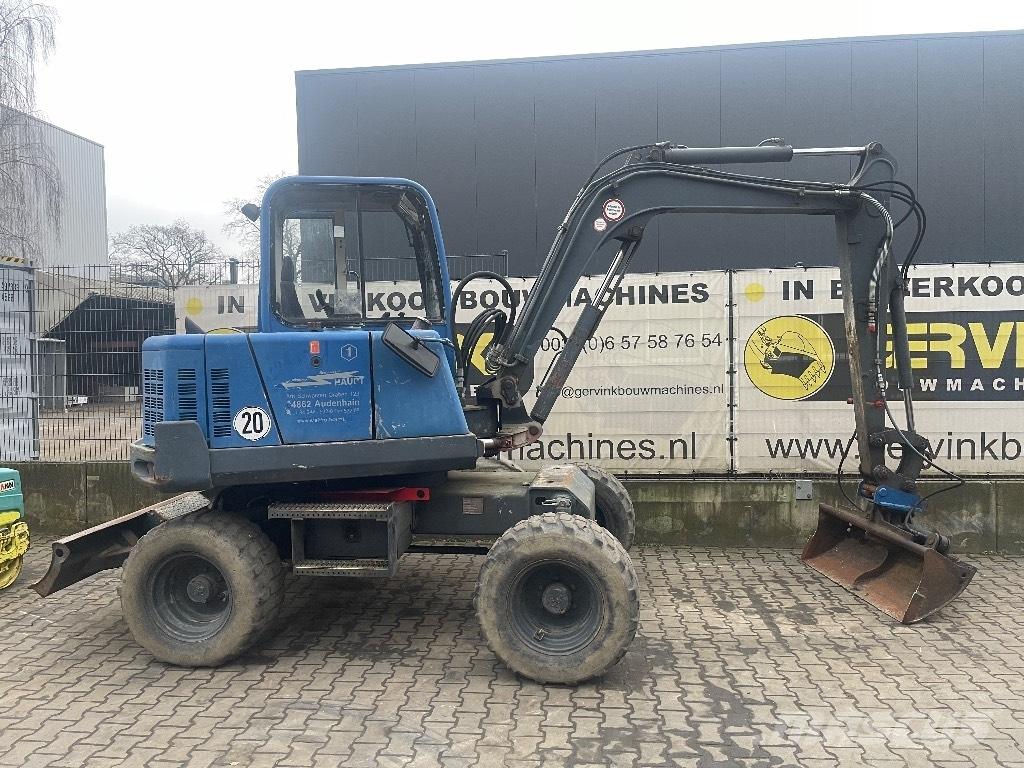  Peljop EW 256 Excavatoare cu roti