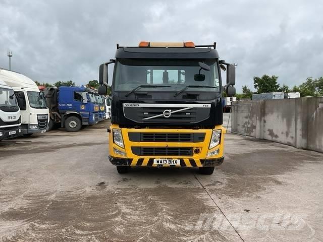 Volvo FM 380 Camion cu carlig de ridicare
