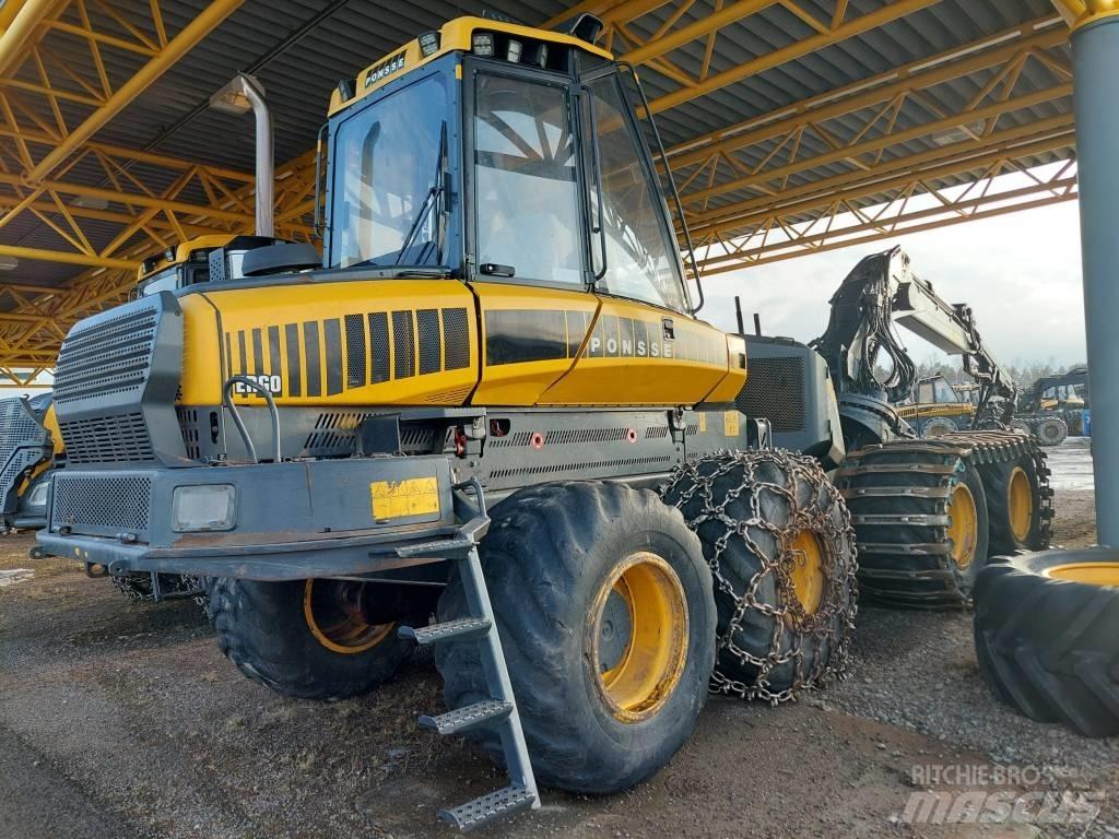 Ponsse Ergo 8W Combine forestiere