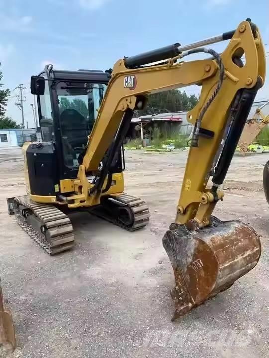 CAT 303 CR Mini excavatoare < 7t