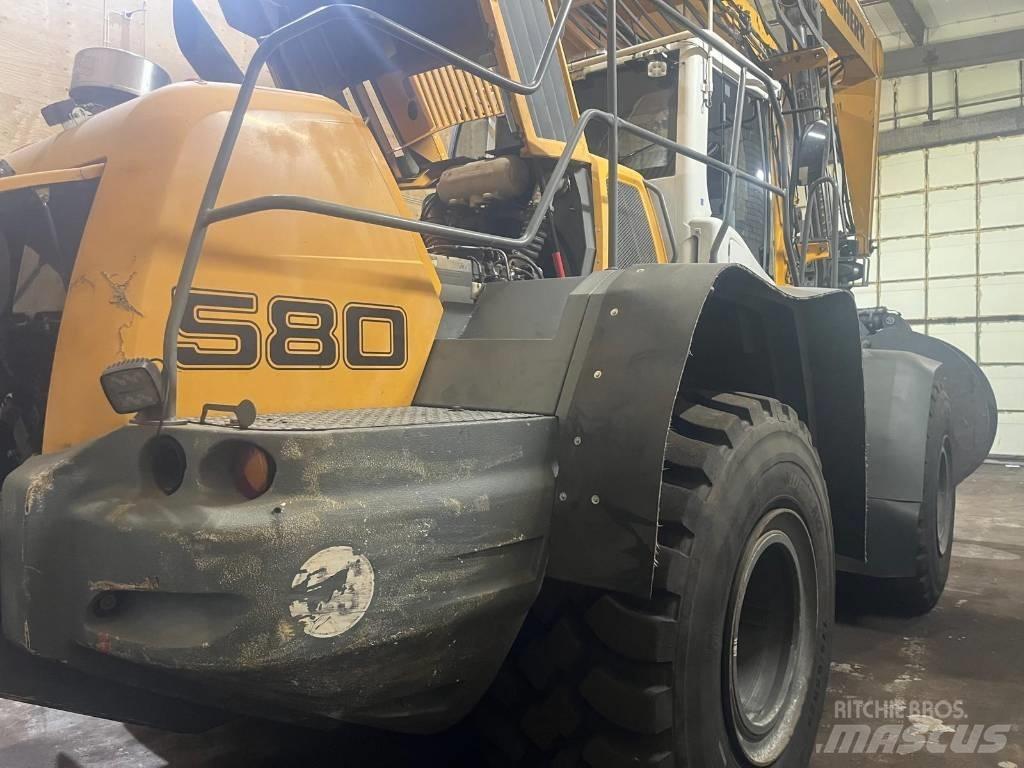 Liebherr L 580 Incarcator pe pneuri