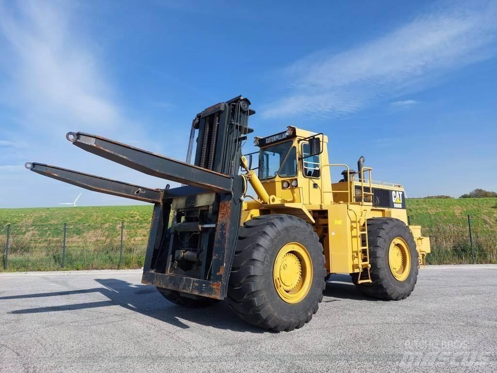 CAT 988 B Incarcator pe pneuri