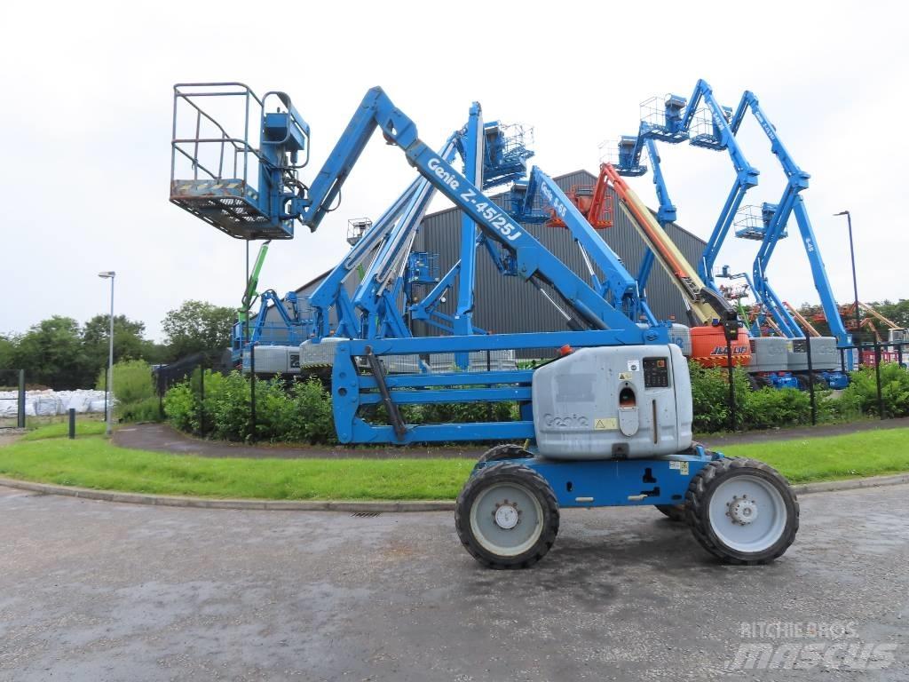Genie Z 45/25 J Nacele cu brat articulat