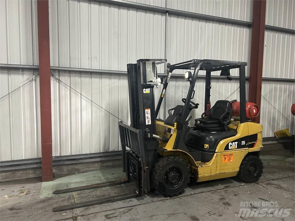 CAT GP25NT Stivuitor GPL