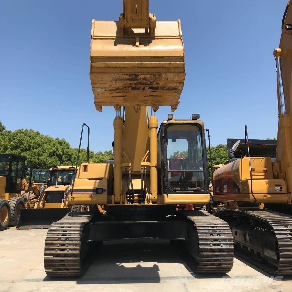 CAT 330 D Excavatoare pe șenile
