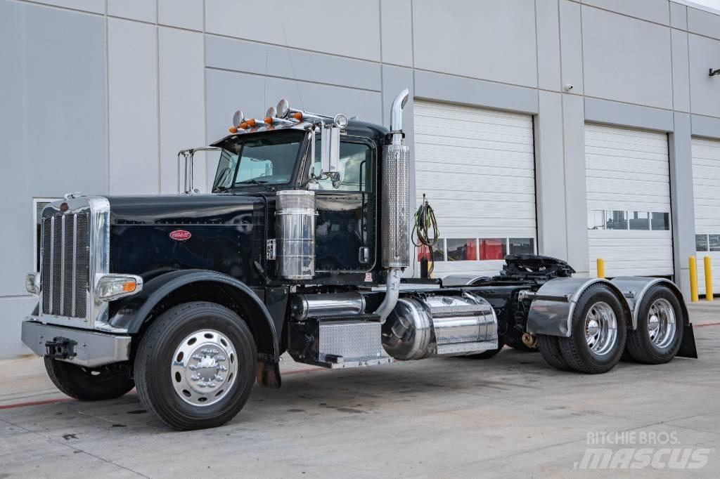 Peterbilt 388 Autotractoare