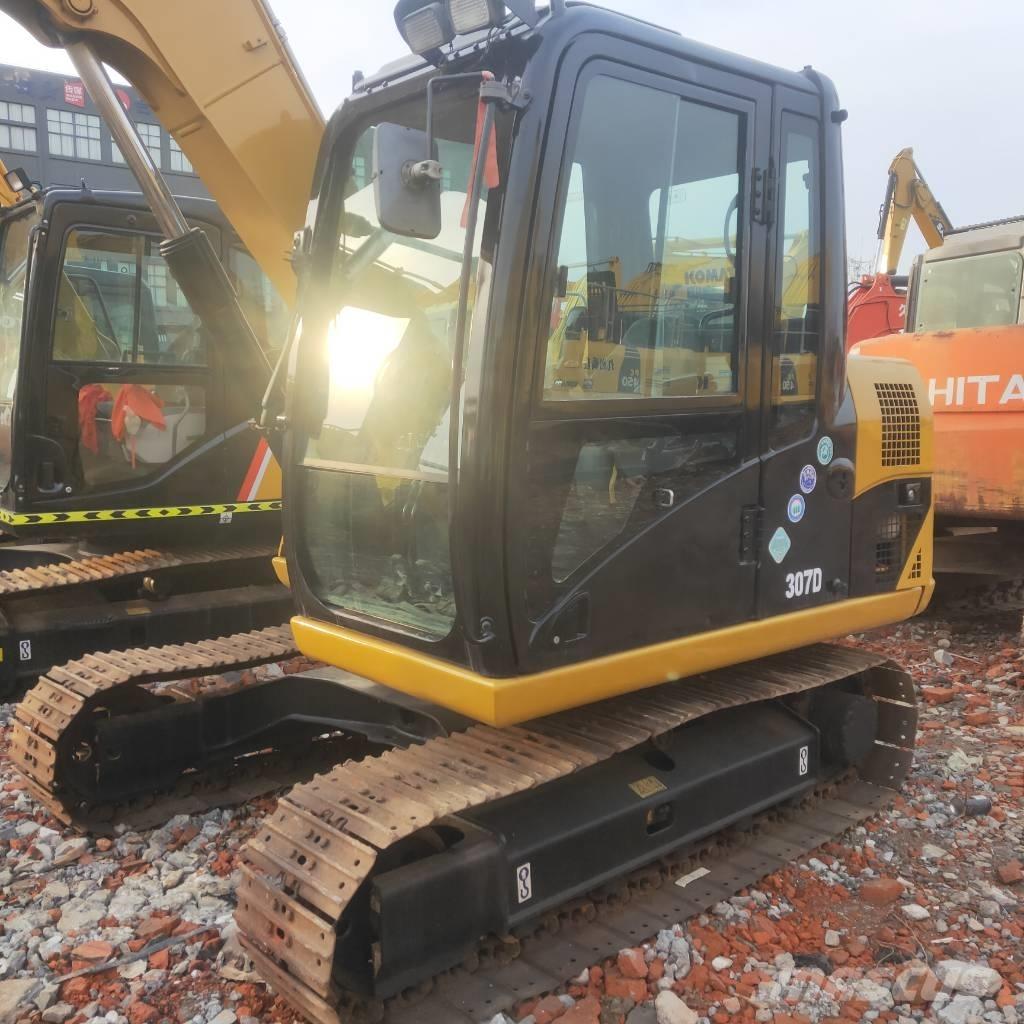 CAT 307 D Excavatoare pe șenile
