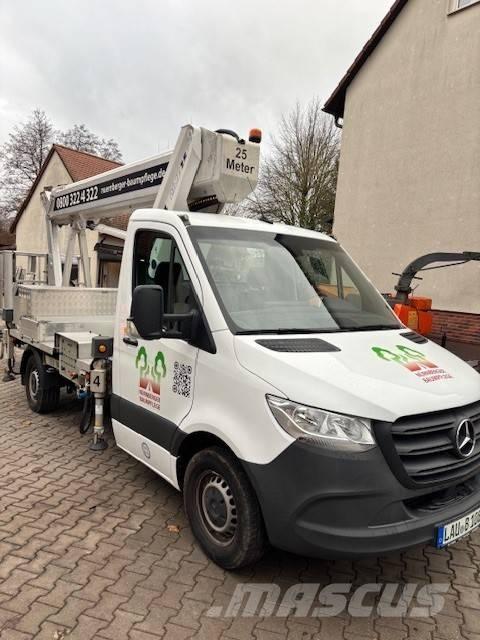 Multitel MJE 250 Platforme aeriene montate pe camion