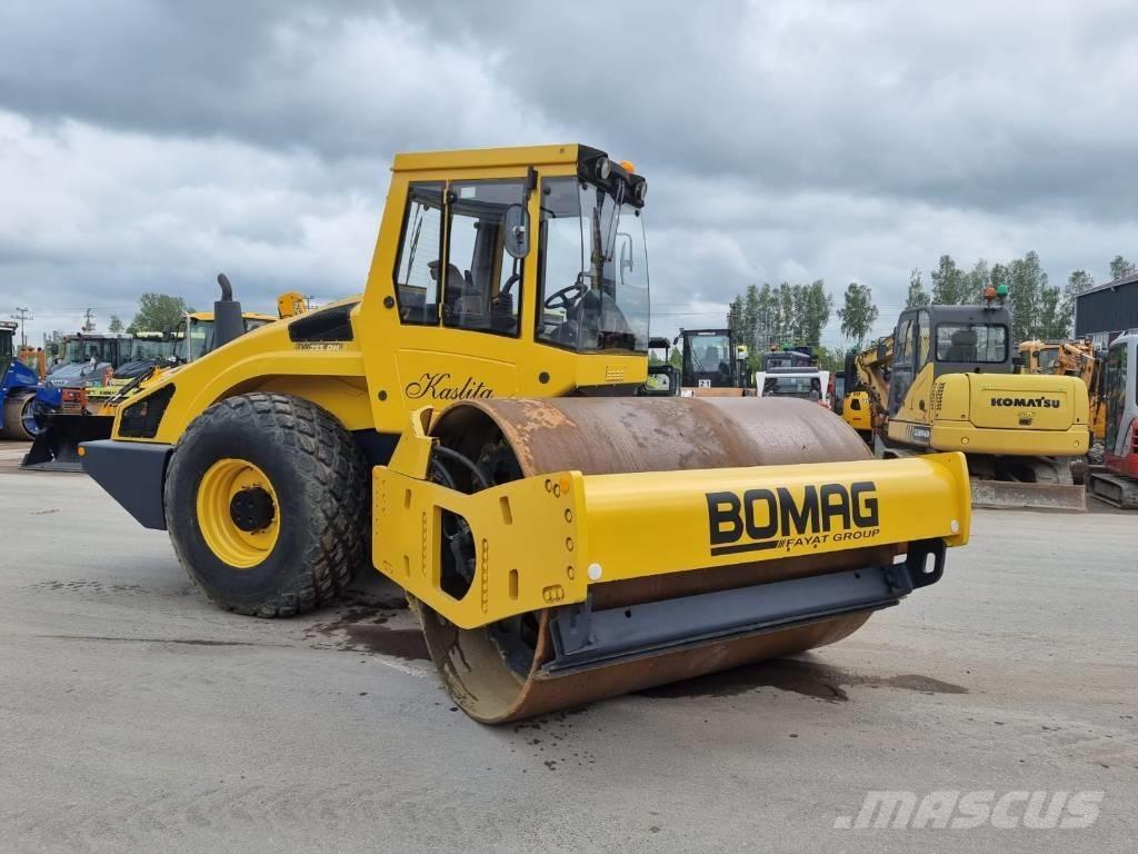 Bomag BW 213 D H-4 Compactoare monocilindrice