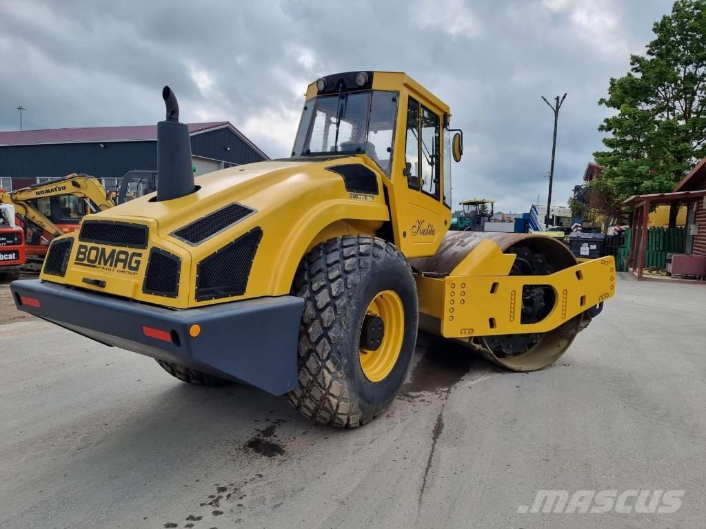 Bomag BW 213 D H-4 Compactoare monocilindrice