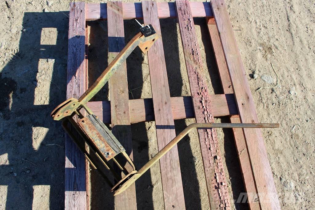  Fotsteg Sasiuri si suspensii