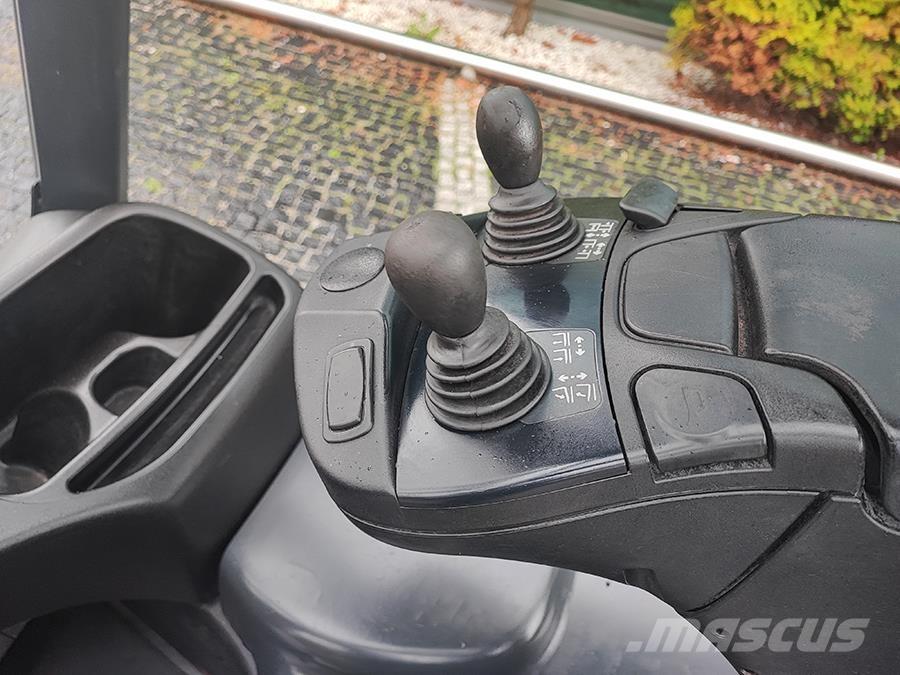 Linde E16-02 Stivuitor electric