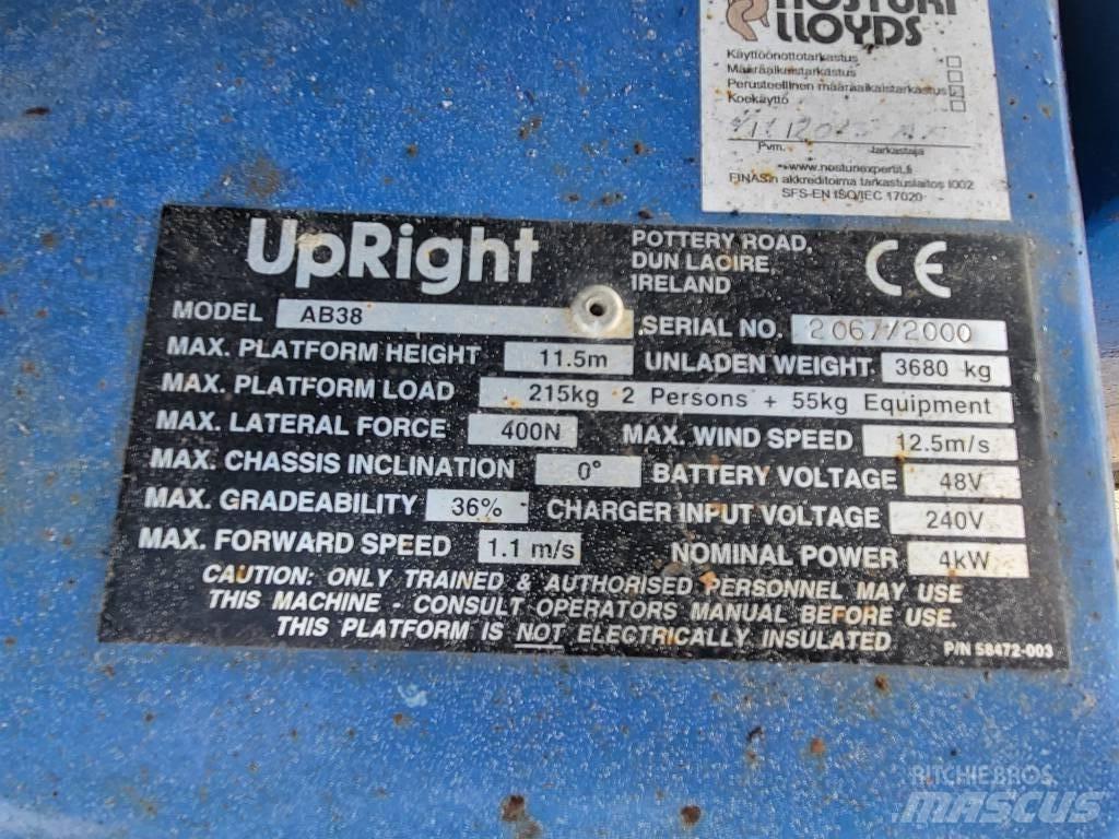UpRight AB38N Nacele cu brat articulat