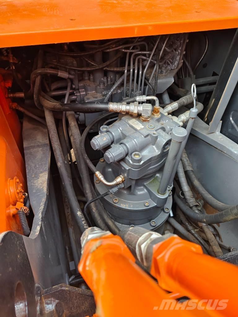 Hitachi ZX 130 LC Excavatoare pe șenile
