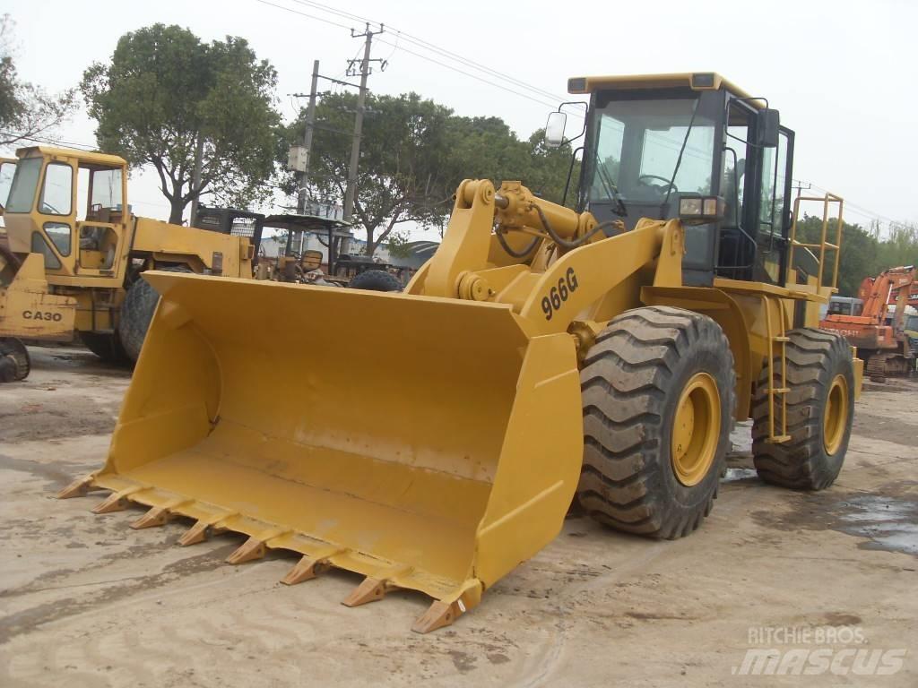 CAT 966G Incarcator pe pneuri