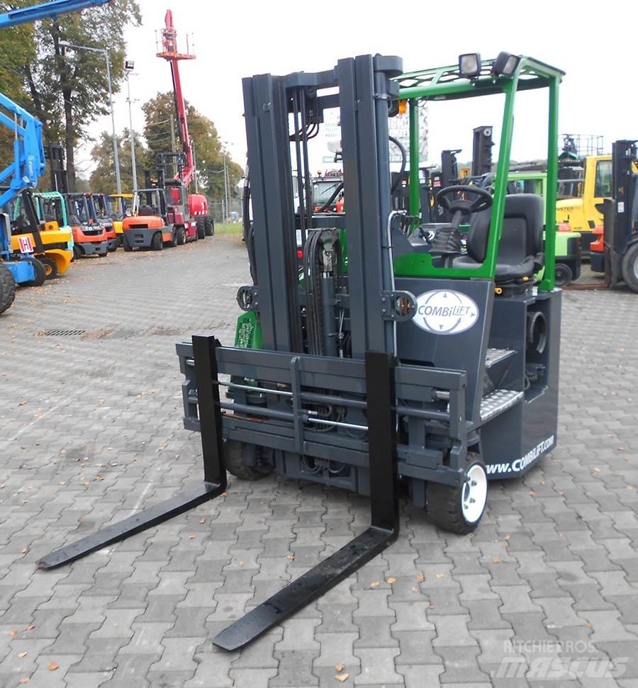 Combilift C2500CB Stivuitoare cu patru brate