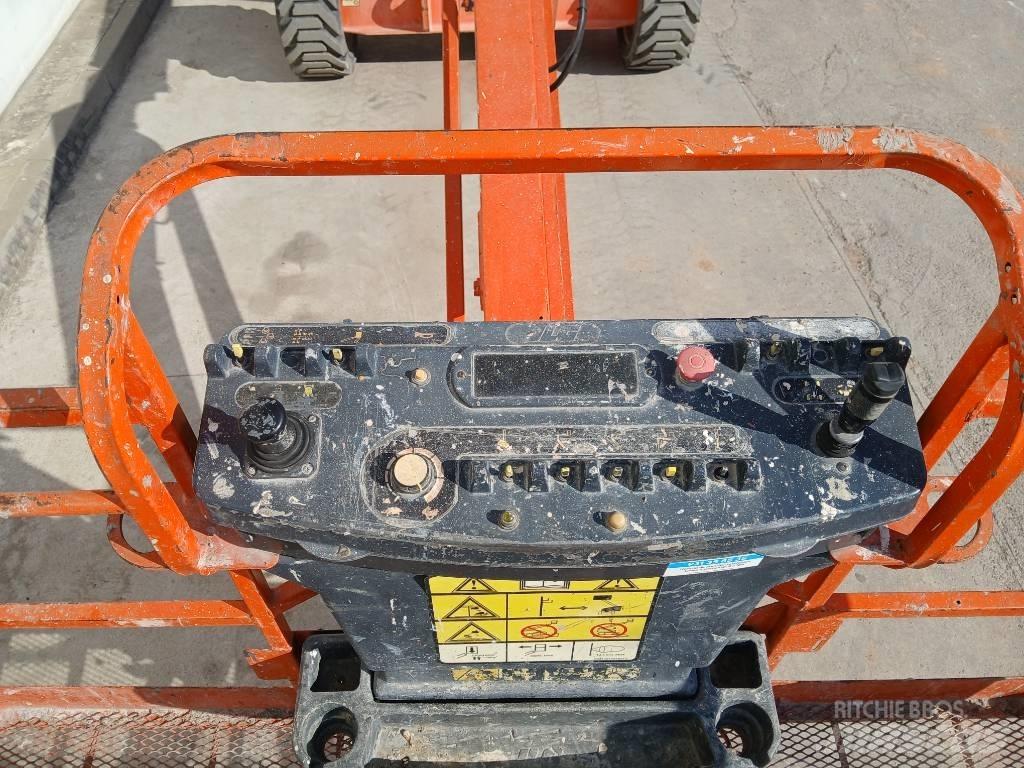 JLG 600 AJ Nacele cu brat articulat