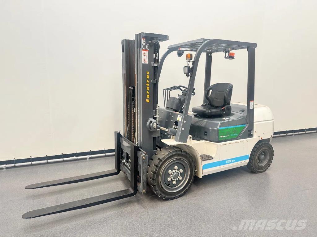 Eurotrac FB30 Stivuitor electric