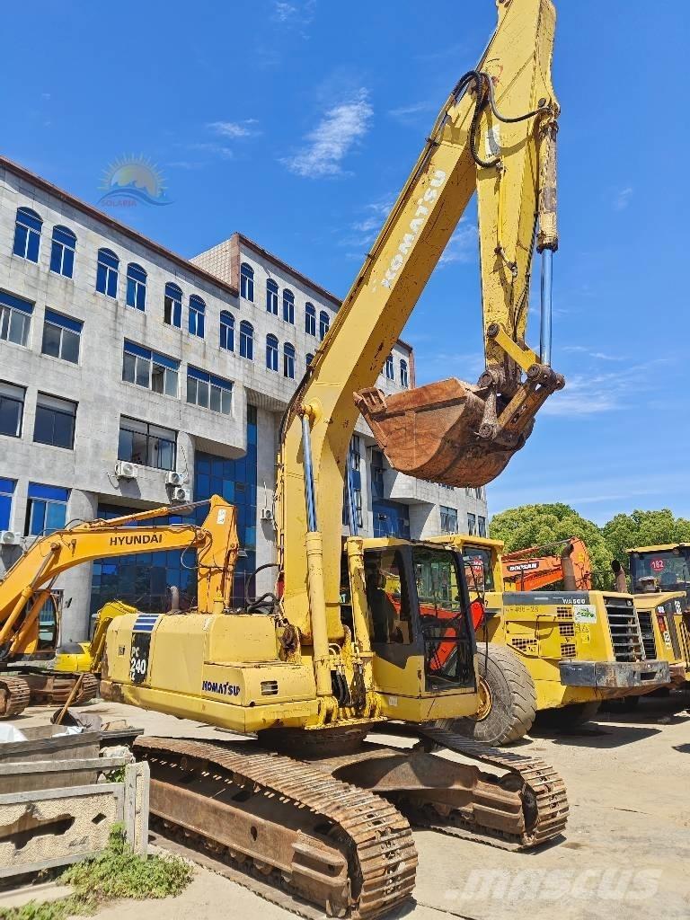 Komatsu PC 240 LC-7 Excavatoare pe șenile
