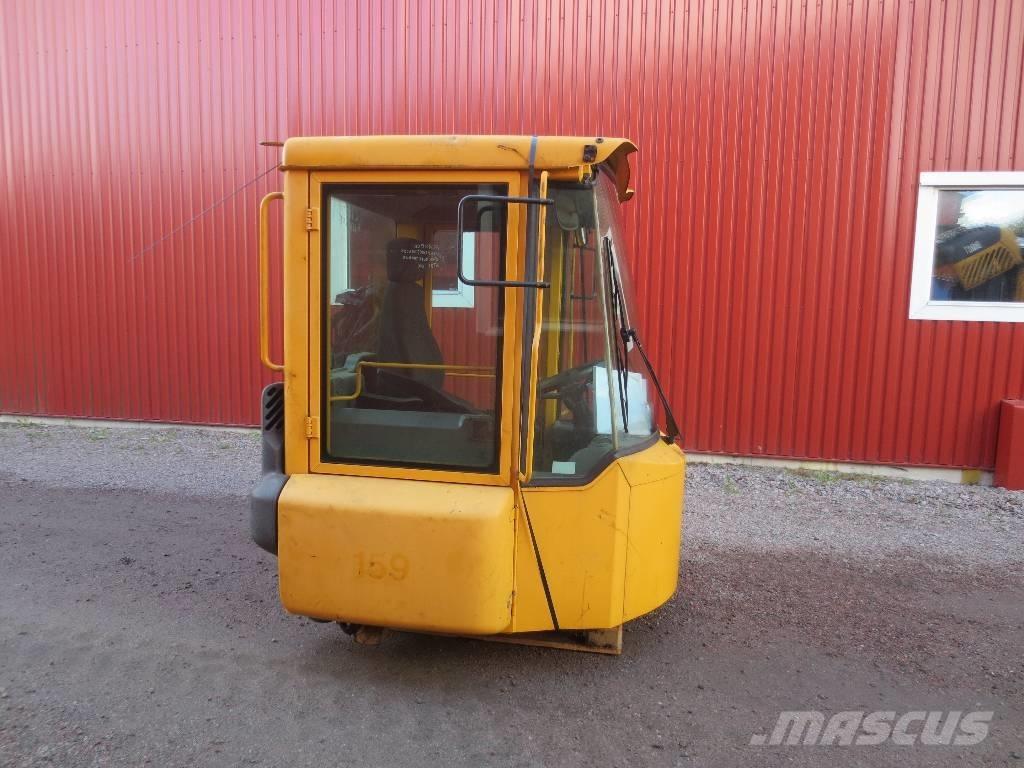 Volvo L 180 D Cabine si interior