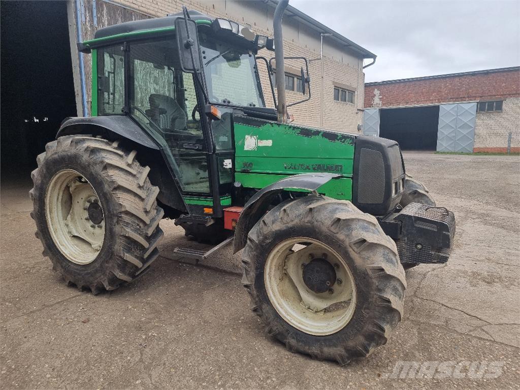 Valtra Valmet 900 Tractoare