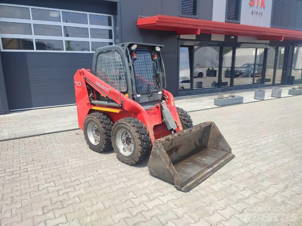 Neuson 701 S Mini incarcator