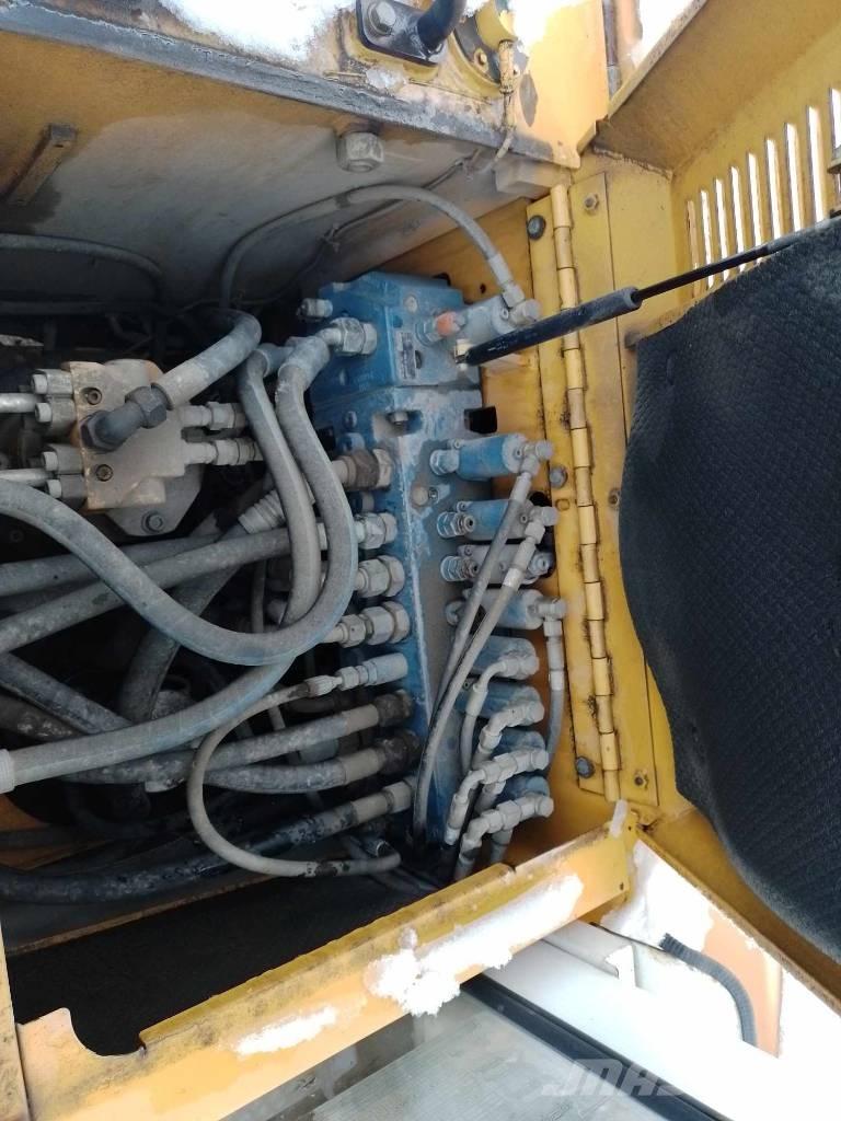 Liebherr A 308 Excavatoare cu roti