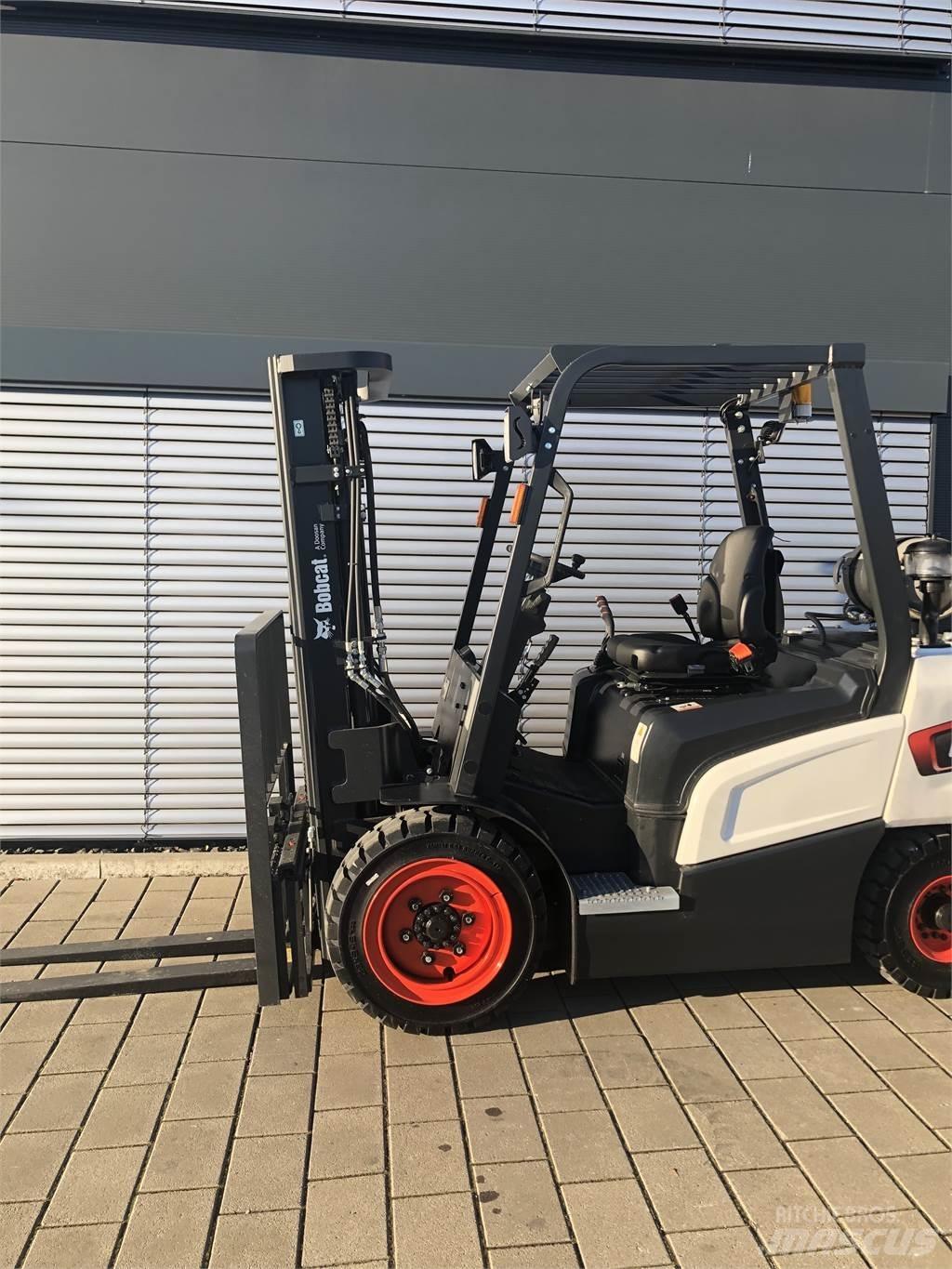  G25NXP Stivuitor GPL