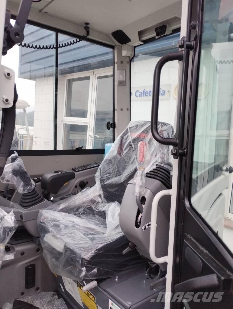 Takeuchi TB 325 R Mini excavatoare < 7t