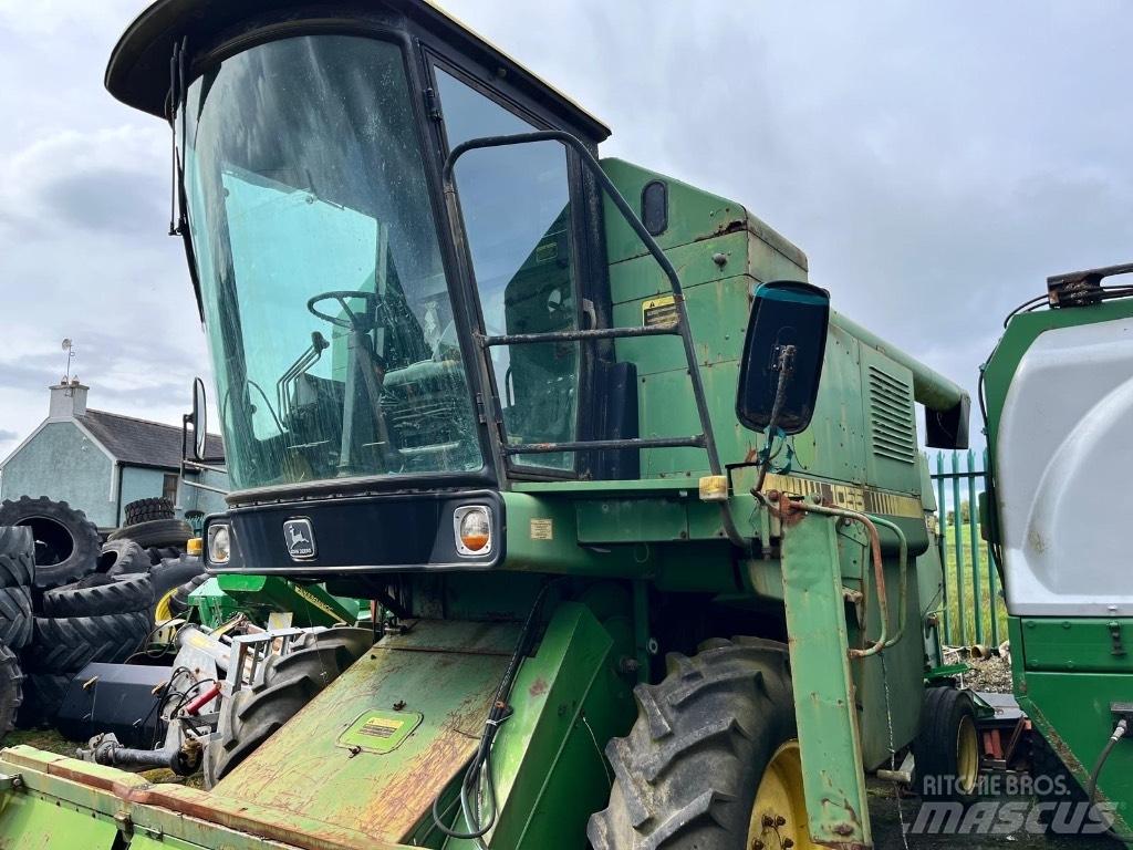 John Deere 1055 Combine de secerat