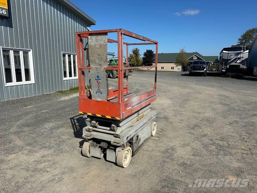 SkyJack SJ III 3015 Platforme foarfeca