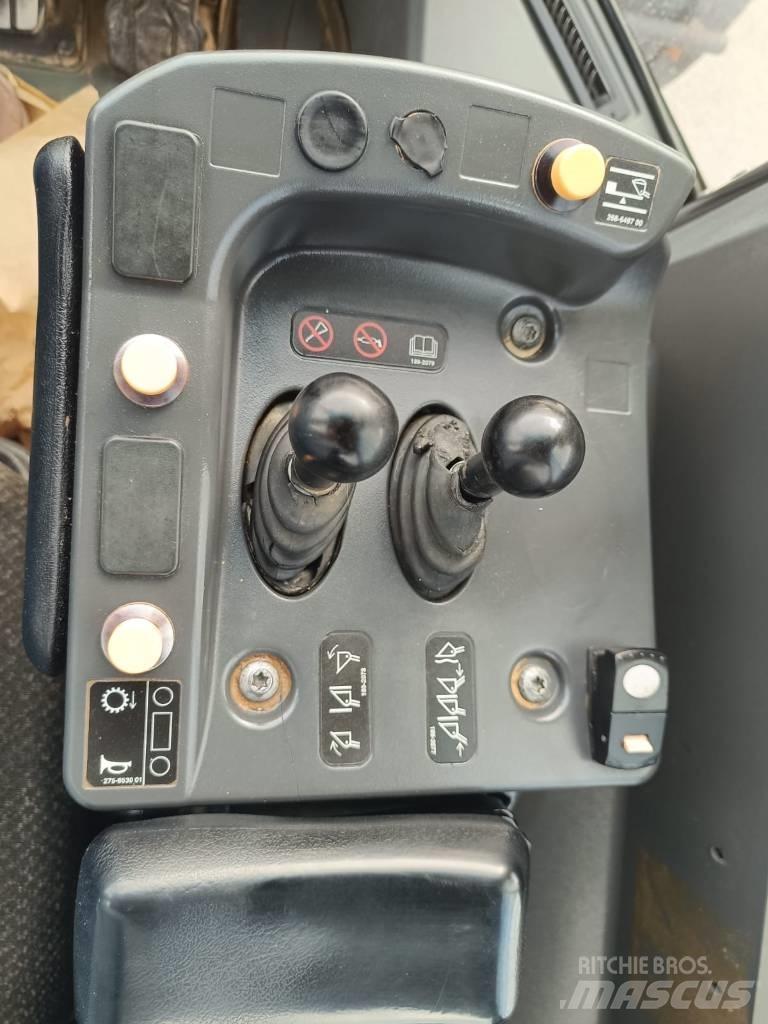 CAT 972 M Incarcator pe pneuri