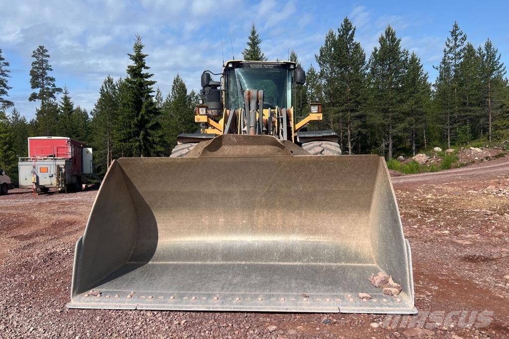 Volvo L 180 G Incarcator pe pneuri