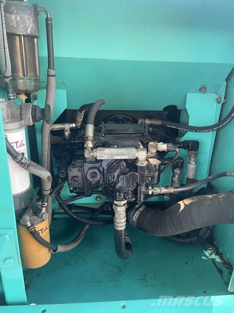 Kobelco SK130-8 Excavatoare 7t - 12t
