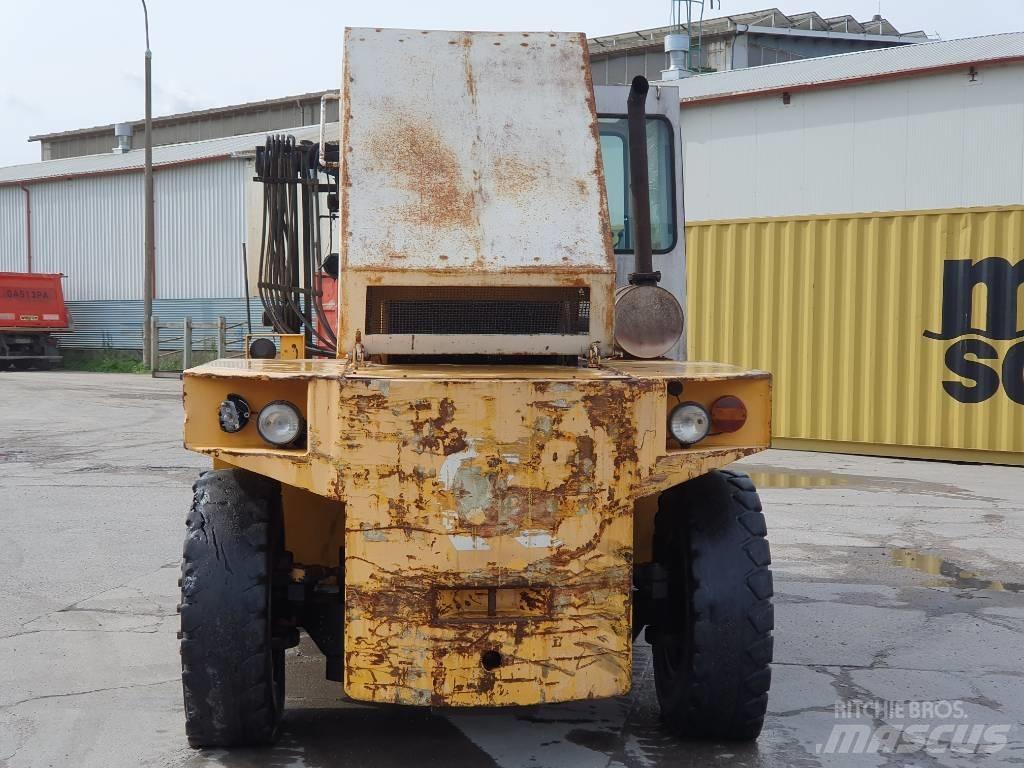 Kalmar 15-1200 Stivuitor diesel