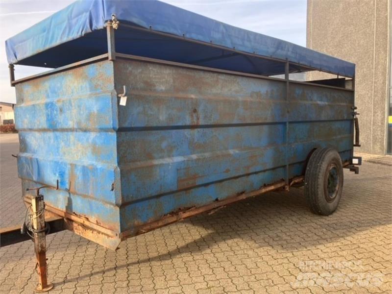  - - - 8M KREATURVOGN Alte remorci
