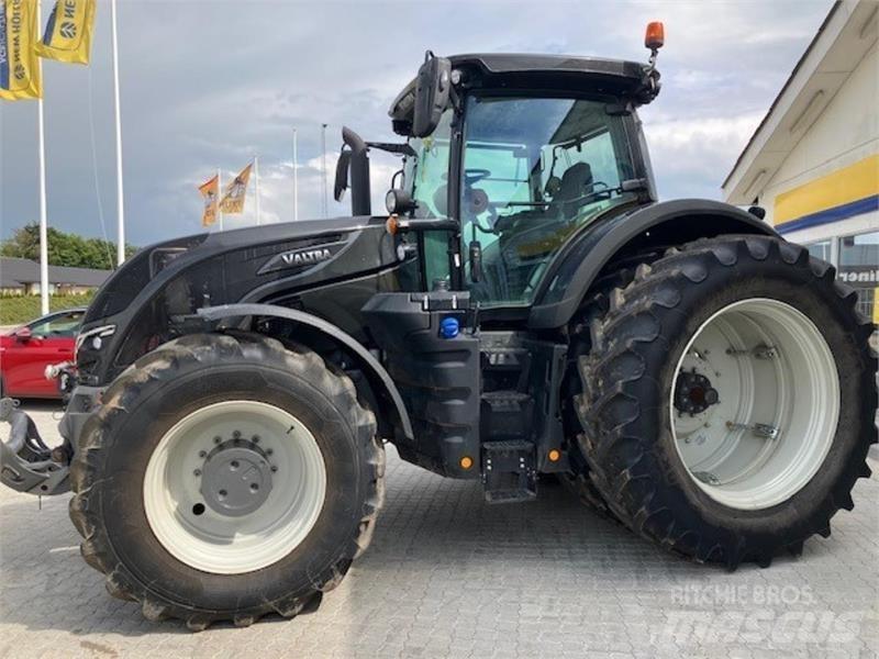 Valtra S394 Tractoare